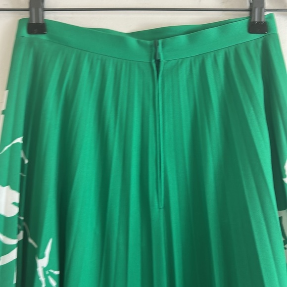 Green/White Vintage Bold Floral Trevira Long Pleated Maxi Skirt Size Small - Picture 5 of 13